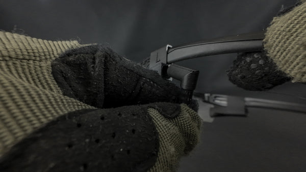 Step 3 - Pull to quick-detach